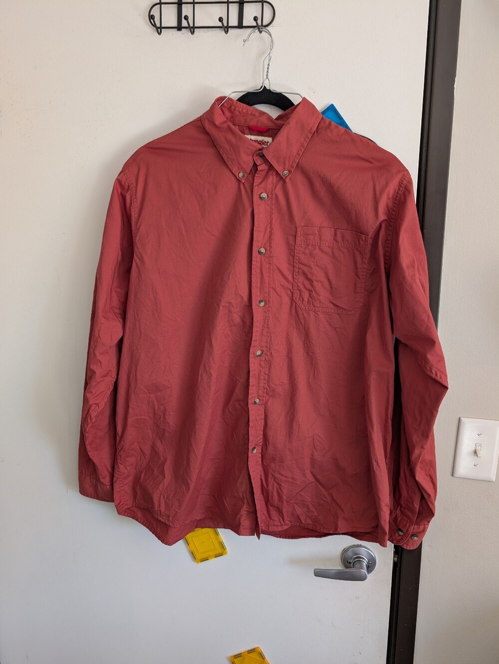Wrangler Men's Rust Red Button-Down Shirt
